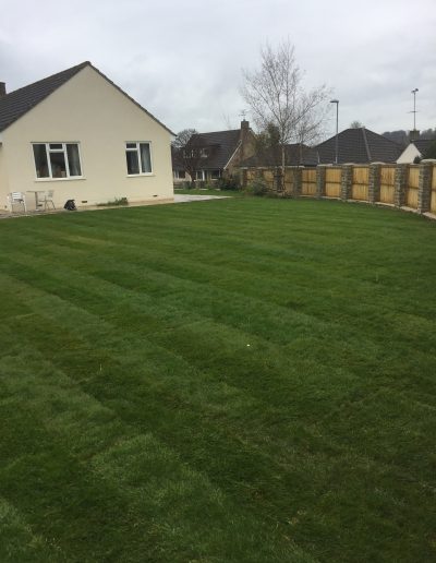 Premier Landscaping & Gardening